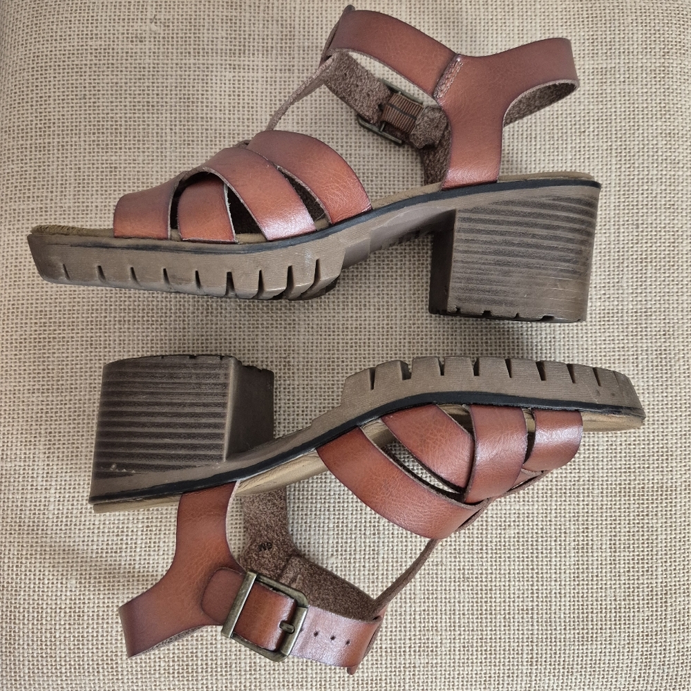POP 90s Chunky Heel Lug Sole Sandals Y2k Brown Vegan Strappy Platform